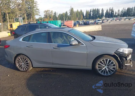 2022 BMW 228 Gran Coupe I xDrive z USA, uszkodzony, nr VIN WBA73AK07N7J94501